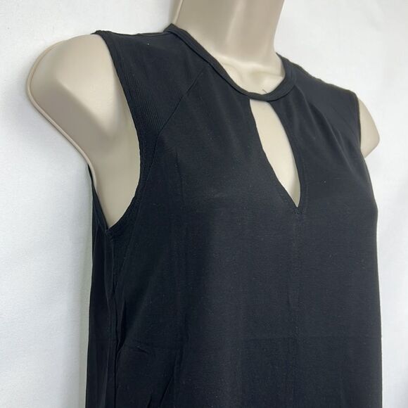 Lanston REVOLVE active keyhole front tank Black NWT size small - Picture 3 of 11